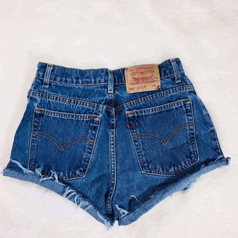 Vintage Levis 550 High Waist Mom Cutoff Shorts - Picture 1 of 5